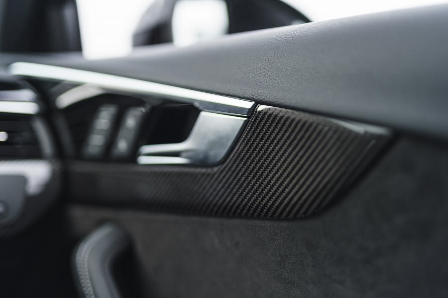 Детали интерьера Audi RS4 Avant (B9) 2020 года  (UK) (фото 83 из 99)